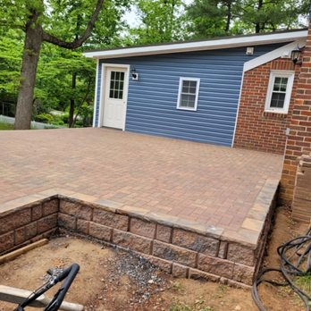 Olvera's Landscaping - a brick patio being built - Landscaping Near Me - Waynesboro, Virginia Olvera's Landscaping - a brick patio being built - Landscaping Near Me - Waynesboro, Virginia