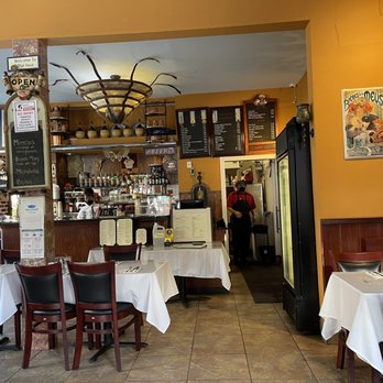 Roxanne Cafe - Indoor seating - Italian Near Me - San Francisco, California Roxanne Cafe - Indoor seating - Italian Near Me - San Francisco, California