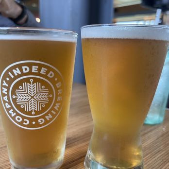Short or Tall Eatery & Drink Hall - Pistachio Cream Ale & Mango Blond - Burgers Near Me - Rogers, Minnesota Short or Tall Eatery & Drink Hall - Pistachio Cream Ale & Mango Blond - Burgers Near Me - Rogers, Minnesota