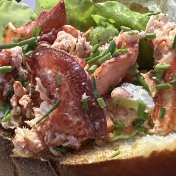 Metropolitan Market - Lobster roll - Grocery Near Me - Sammamish, Washington Metropolitan Market - Lobster roll - Grocery Near Me - Sammamish, Washington