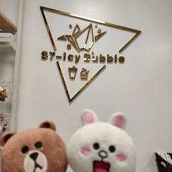 S7-Icy Bubble - Kapolei - Brown and Cony like this place!