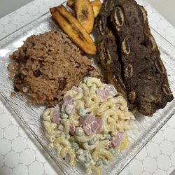 La Petenera - Costilla de res con rice been