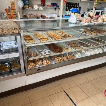 Orgullo Colombiano - a variety of baked goods - Bakeries Near Me - Miami, Florida Orgullo Colombiano - a variety of baked goods - Bakeries Near Me - Miami, Florida