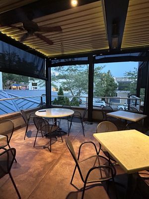 Palette Bistro by null