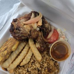 Kinanm Caribbean Cuisine - Chicken rice