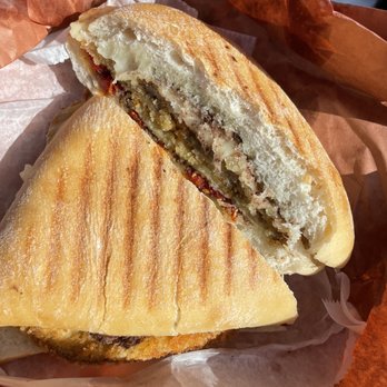 Capo Ristorante Panino e Vino - Foggia Panini - Italian Near Me - Franklin Square, New York Capo Ristorante Panino e Vino - Foggia Panini - Italian Near Me - Franklin Square, New York