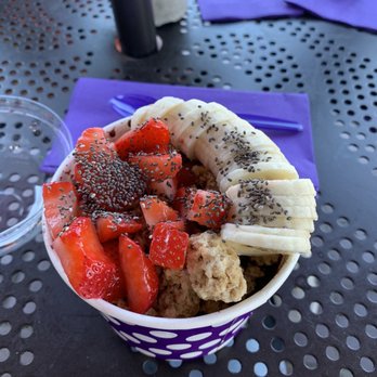 Acai Nation - Classic Acai Bowl - Desserts Near Me - Los Angeles, California