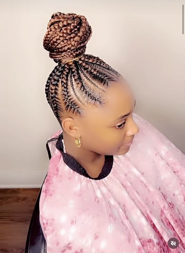 Dija’s African Hair Braiding Logo
