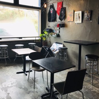 Izzy's Coffee Den - Coffee & Tea Near Me - Asheville, North Carolina Izzy's Coffee Den - Coffee & Tea Near Me - Asheville, North Carolina