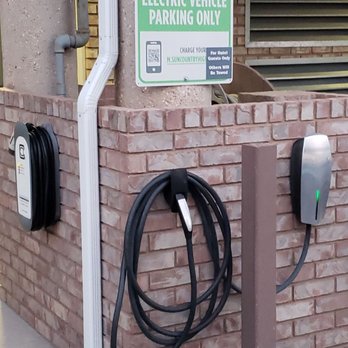 Abbey Inn & Suites - Electric Charging Station - Hotels Near Me - Cedar City, Utah