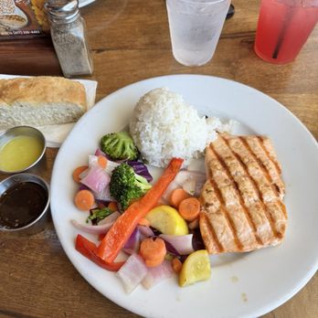 Bushfire Kitchen - Eastvale - Sustainable Salmon Plate (gf) - Gluten-Free Near Me - Eastvale, California