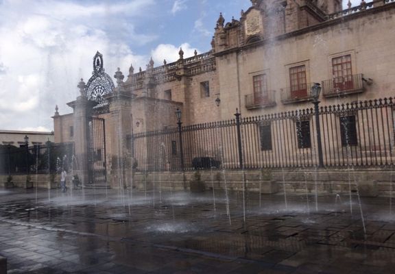 Catedral de Morelia by null