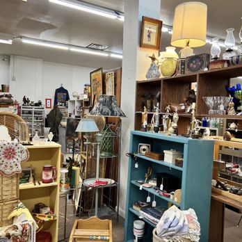 The Globe Antique Store - Gift Shops Near Me - Florence, Colorado