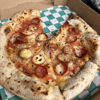 Barley & Pie - Pepperoni pizza 12" sorry the boyfriend ate a slice before I could take a picture. Lol - Pizza Near Me - Fleming Island, Florida Barley & Pie - Pepperoni pizza 12" sorry the boyfriend ate a slice before I could take a picture. Lol - Pizza Near Me - Fleming Island, Florida