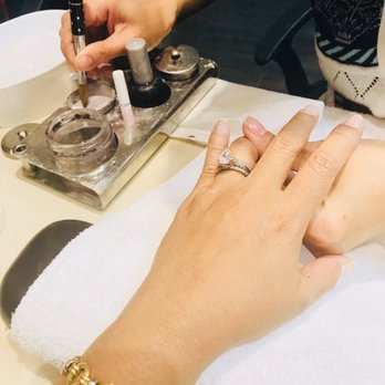 Home Nails & Spa - Helen and my boring California French shellac manicure - Nail Salons Near Me - Toronto, Ontario Home Nails & Spa - Helen and my boring California French shellac manicure - Nail Salons Near Me - Toronto, Ontario