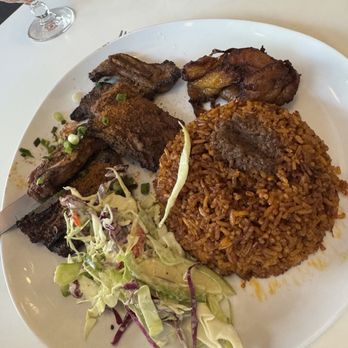 Gold Coast Ghal Kitchen - Jollof Rice w/ Suya Beef - African Near Me - Seattle, Washington