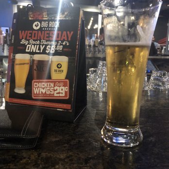 The Tommyfield Gastro Pub - Gastropubs Near Me - Calgary, Alberta