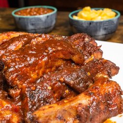 Woody's Bar-B-Que