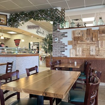 Lorenzo's Pizzeria - Dining area - Pizza Near Me - Glen Cove, New York