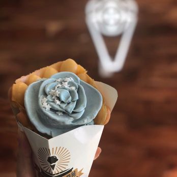 Cauldron Ice Cream - Sun, Moon, & Stars - Ice Cream & Frozen Yogurt Near Me - San Jose, California