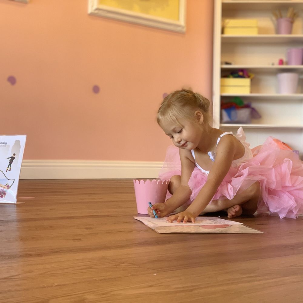 Tutu School Sherman Oaks - After class coloring - Dance Schools Near Me - Sherman Oaks, California Tutu School Sherman Oaks - After class coloring - Dance Schools Near Me - Sherman Oaks, California