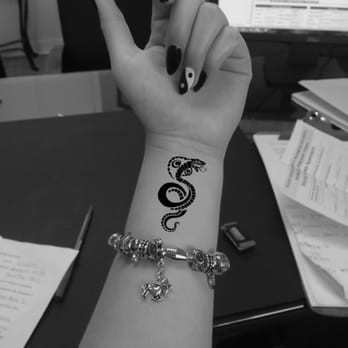 Sunny's Nails Spa - $28.00 for black stiletto and ying yang design on both hands. - Nail Salons Near Me - Palmdale, California