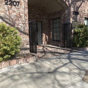 Capital Stage - Parking spot right in front of this brick lawyers office building! - Performing Arts Near Me - Sacramento, California Capital Stage - Parking spot right in front of this brick lawyers office building! - Performing Arts Near Me - Sacramento, California