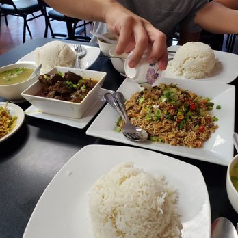 Rangon Restaurant - Beef fried rice and beef curry - Burmese Near Me - Indianapolis, Indiana