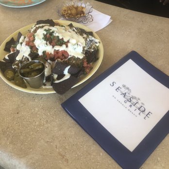 Seaside Grill - Delicious lentil nachos - Seafood Near Me - Honolulu, Hawaii Seaside Grill - Delicious lentil nachos - Seafood Near Me - Honolulu, Hawaii