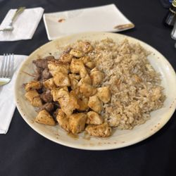Toro Japanese Restaurant - Chicken and steak habachi