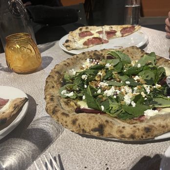 Spacca Napoli - Ben Essere (veggies on multi grain crust) - super good! - Pizza Near Me - Chicago, Illinois