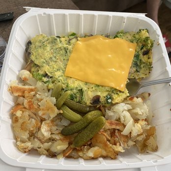 Siggy's - Temecula - Veggie Vegetable Omelette Breakfast - American Near Me - Temecula, California Siggy's - Temecula - Veggie Vegetable Omelette Breakfast - American Near Me - Temecula, California