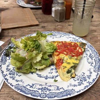 Topanga Living Cafe - Frittata and salad - Cafes Near Me - Topanga, California Topanga Living Cafe - Frittata and salad - Cafes Near Me - Topanga, California