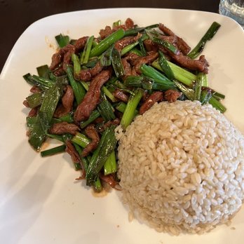 Mister Chen - Beef with Ginger and Scallions - Chinese Near Me - Mamaroneck, New York Mister Chen - Beef with Ginger and Scallions - Chinese Near Me - Mamaroneck, New York