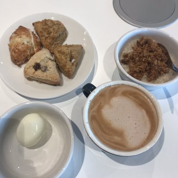 Alaska Lounge - Starbucks coffee, yogurt with granola, scones - Airport Lounges Near Me - Jamaica, New York Alaska Lounge - Starbucks coffee, yogurt with granola, scones - Airport Lounges Near Me - Jamaica, New York