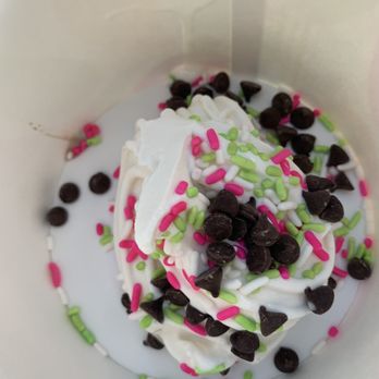 Yogurtland - Ice Cream & Frozen Yogurt Near Me - Manhattan Beach, California Yogurtland - Ice Cream & Frozen Yogurt Near Me - Manhattan Beach, California