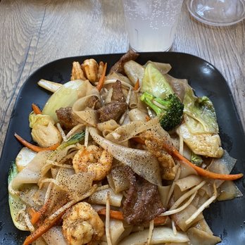 Fu Belly - Drunken noodle - Vietnamese Near Me - Chandler, Arizona