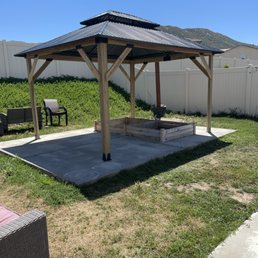 Gazebo assembly
