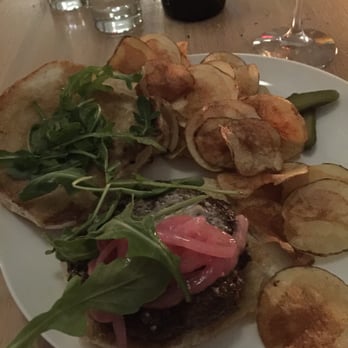 Billy Club - Burger - cold stale roll and undercooked chips. $15 - New American Near Me - Buffalo, New York Billy Club - Burger - cold stale roll and undercooked chips. $15 - New American Near Me - Buffalo, New York