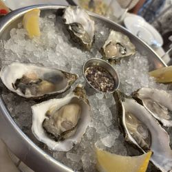 Riddle and Finns The lanes - Freshest oysters EVER