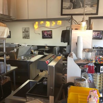 Classic Diner - Front register - Diners Near Me - Fremont, California