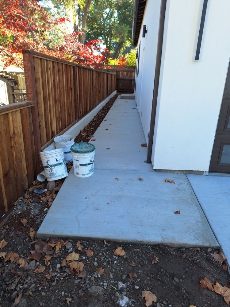 Slide of Francisco's Handyman