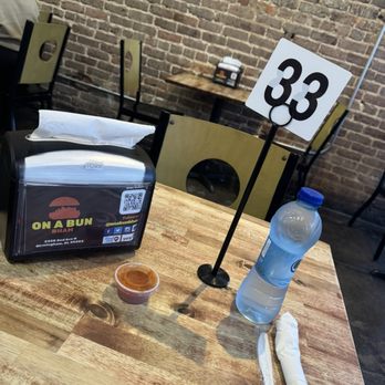On A Bun - Tables - Burgers Near Me - Birmingham, Alabama On A Bun - Tables - Burgers Near Me - Birmingham, Alabama