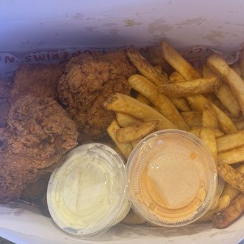 Crimson Coward - 6 wings meal - Chicken Shop Near Me - Owings Mills, Maryland