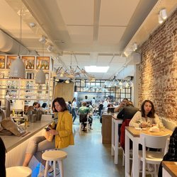 The Seafood Shop - Candid view of the restaurant