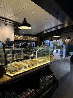 Roggenart European Bakery, Bistro & Cafe by null