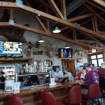 Red Pines Bar & Grill - Bar - American Near Me - Onalaska, Wisconsin