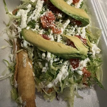 Tacos El Oso - Mexican Near Me - Newark, Delaware