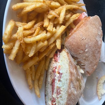 Perfect Pear Bistro - New American Near Me - Tempe, Arizona