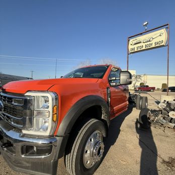 One Stop Body Shop - Full complete paint job on a Chassis truck - Body Shops Near Me - Caldwell, Idaho One Stop Body Shop - Full complete paint job on a Chassis truck - Body Shops Near Me - Caldwell, Idaho